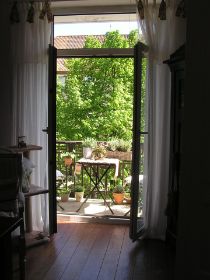 blick aus eßzimmer.JPG